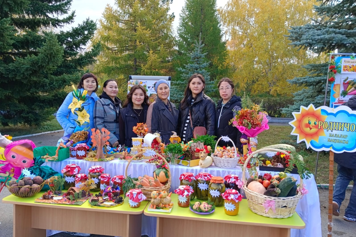 Халықаралық қарттар күніне орай ұйымдастырылған жәрмеңке